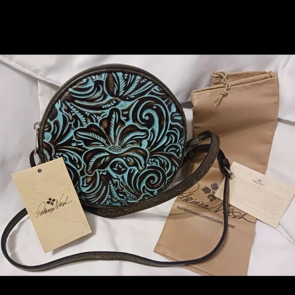 Patricia Nash Floral Design Tooled Leather Crossbody Bag NWOT!!